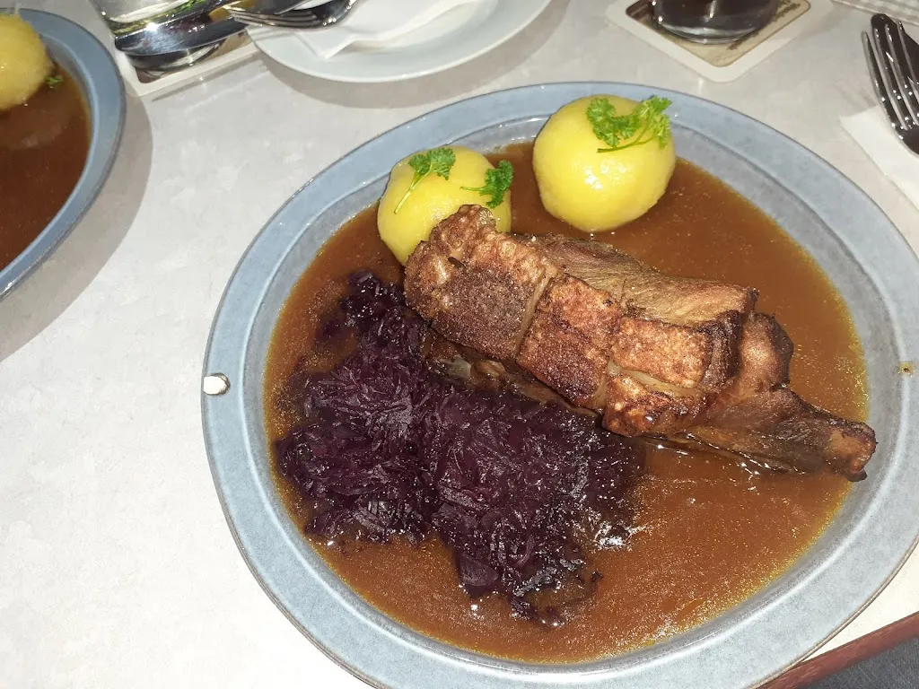 Sanije_Tsv Sportgaststätte Rain am Lech_Rain_review