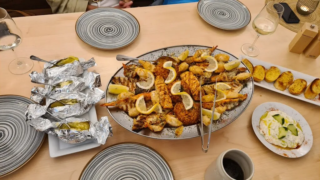 Menü_Akropolis_Rain_Bild_8