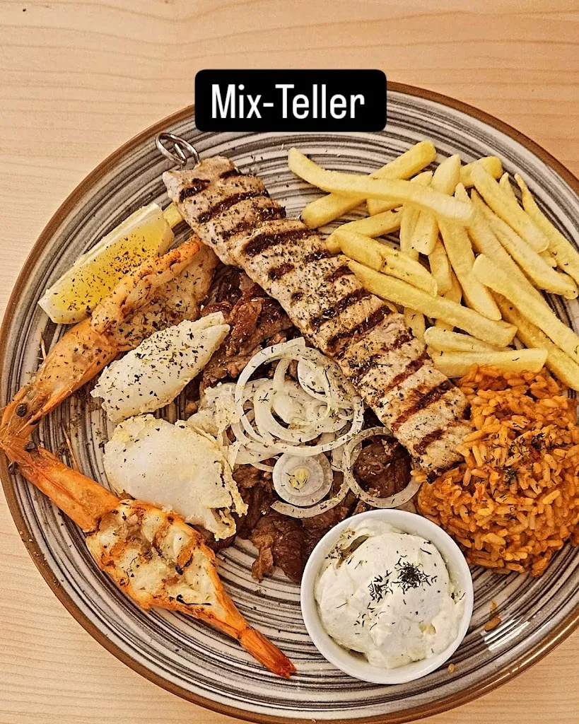 Akropolis_Rain_slider_image_1