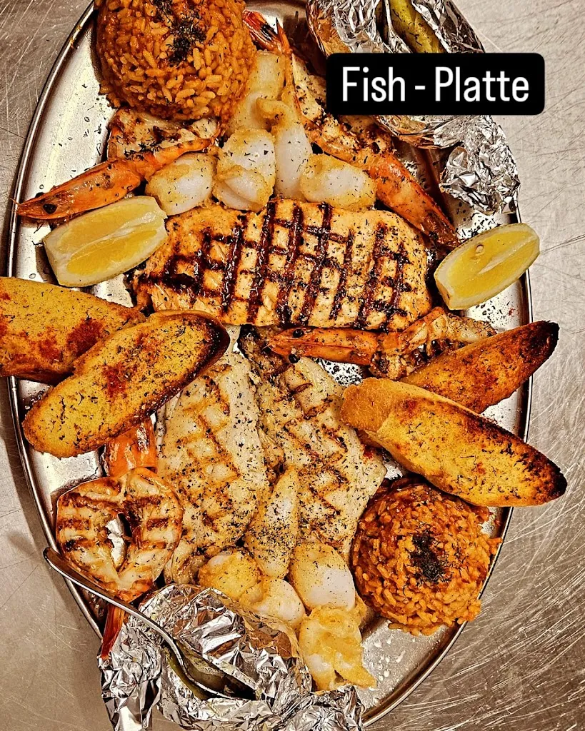 Akropolis_Rain_slider_image_2