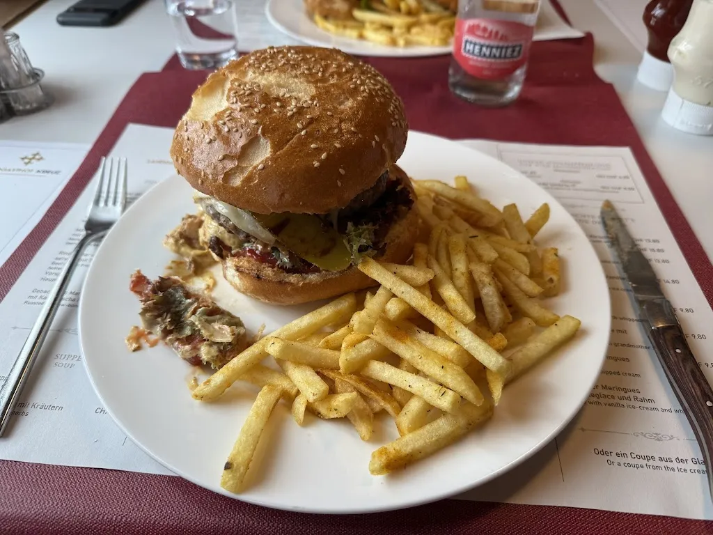 Memeo Clio_Landgasthof Kreuz_Rain_review