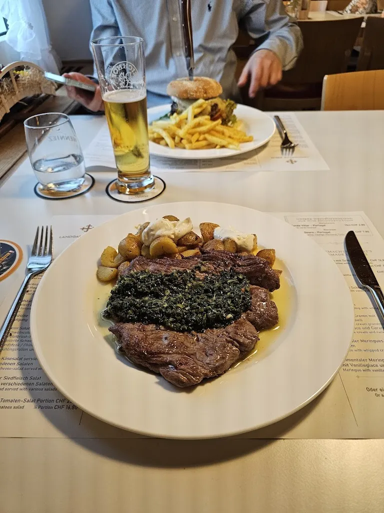 Seungwoo “Eric” Oh_Landgasthof Kreuz_Rain_review