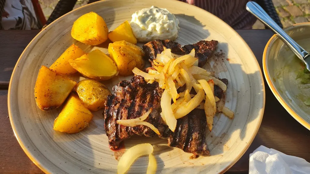 Menu_Fillion Cafe Hotel Restaurant_Putzbrunn_image_7