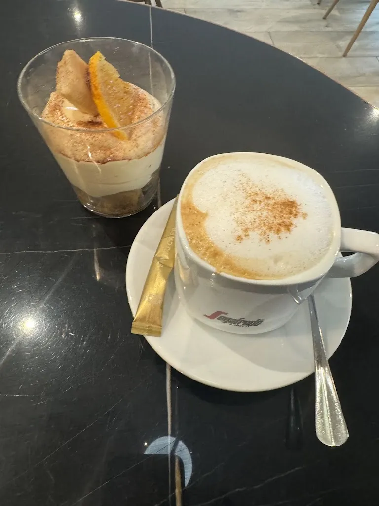 Fillion Cafe Hotel Restaurant_Putzbrunn_slider_image_3