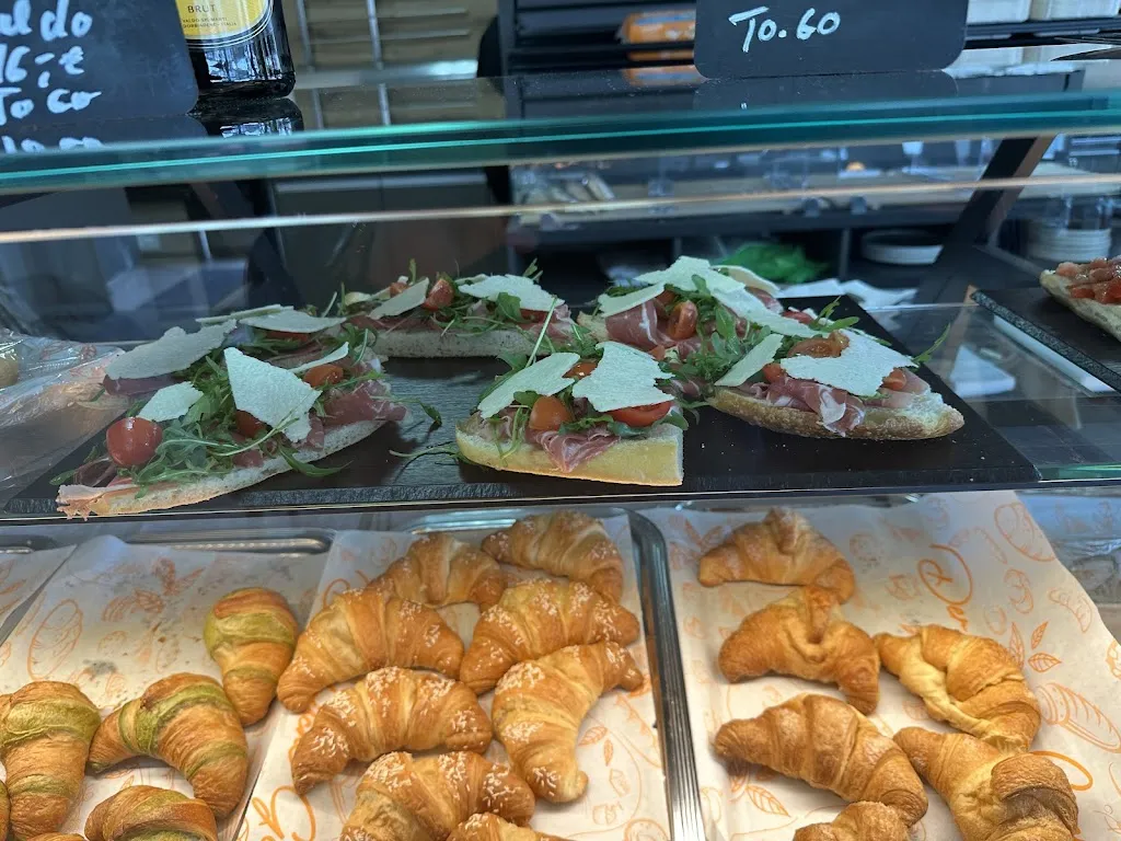 Pinsarina-Paninoteca San Daniele restaurant in Putzbrunn