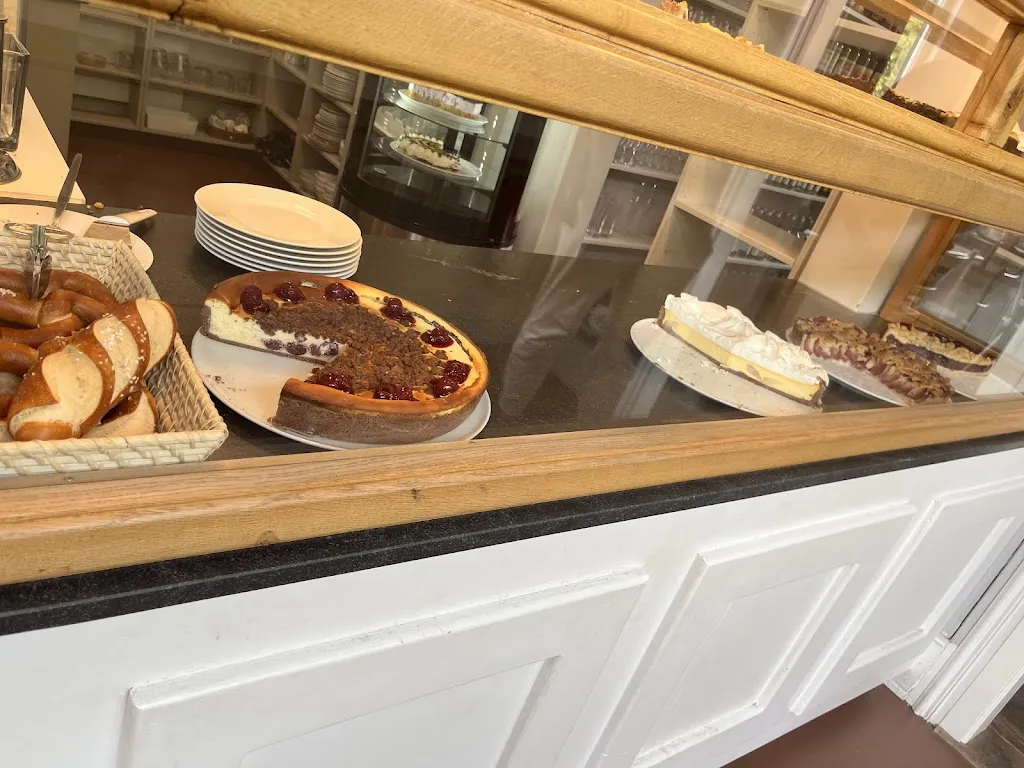 Bahar Johari_badhaus1897 GmbH_Liebenzell_avis