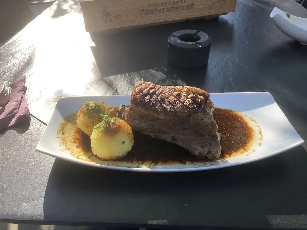 基努_Teufelskeller_Randersacker_review