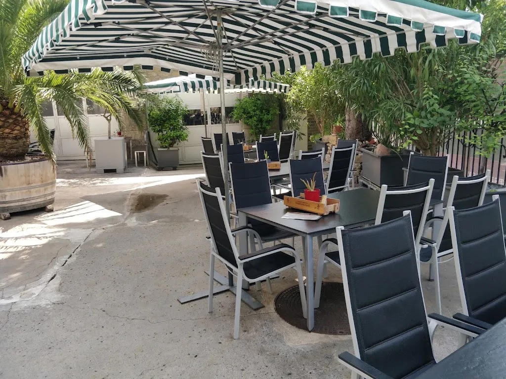 Teufelskeller restaurant in Randersacker