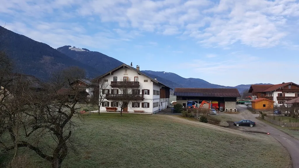 Pierre van Mever_Pension Kellerer_Raubling_review