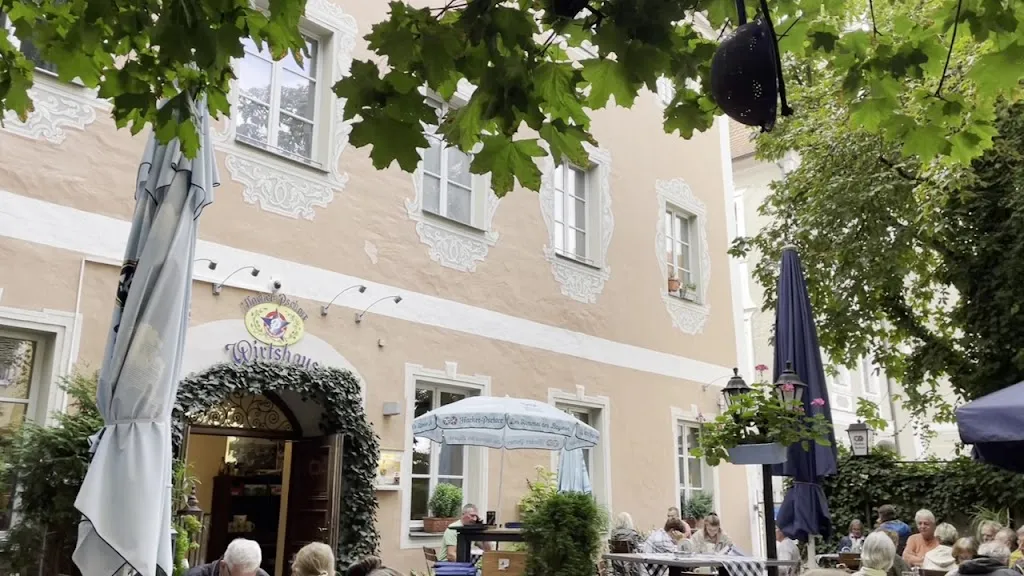 Hacker-Pschorr Wirtshaus Regensburg im alten Augustiner Kloster_Regensburg_slider_image_2