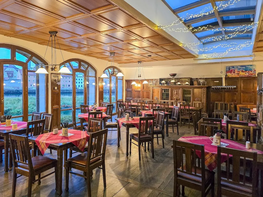 Alte Linde Regensburg_Regensburg_slider_image_3