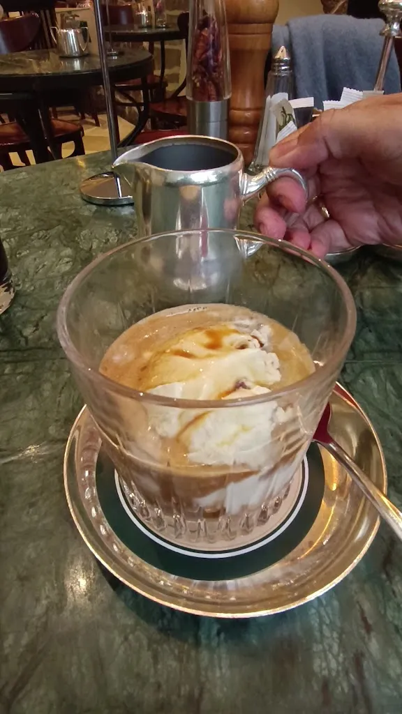 Kaminski in Regensburg_Regensburg_slider_image_2