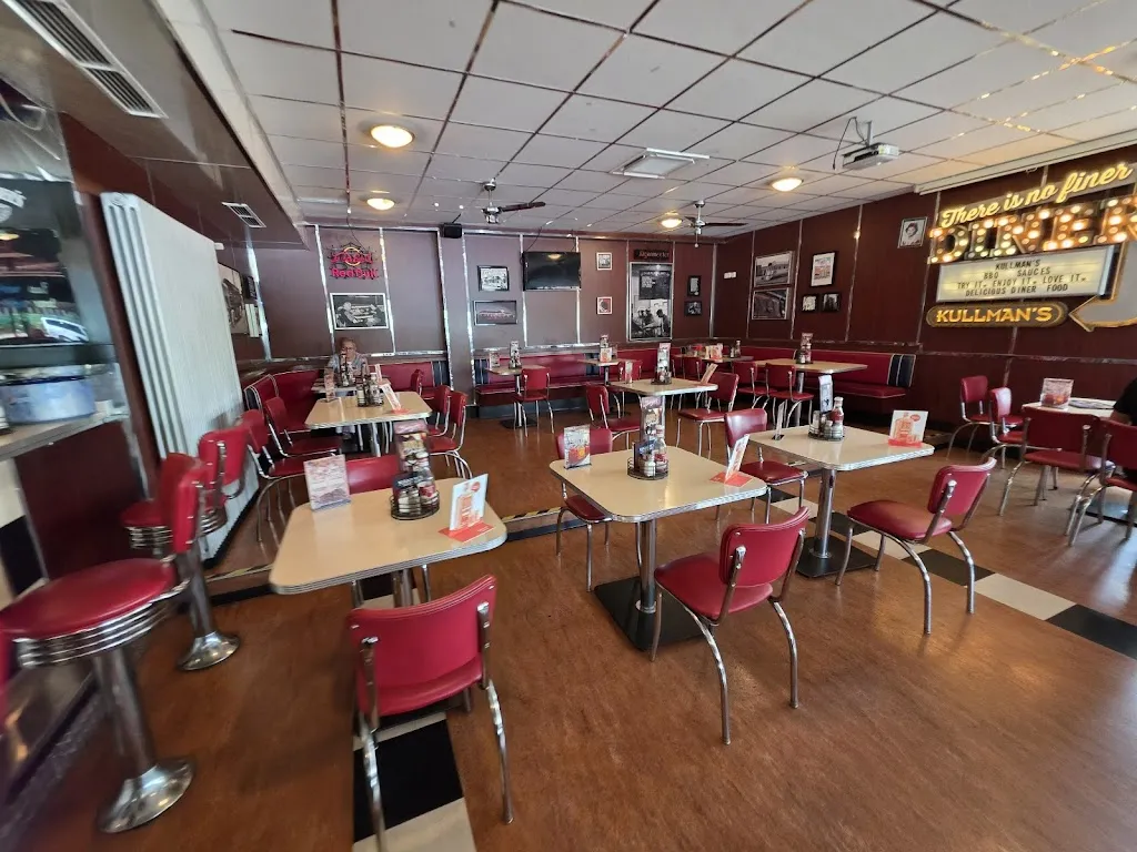 Sam Kullman's Diner Regensburg_Regensburg_slider_image_3