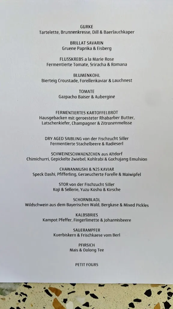 Menu_Restaurant ROTER HAHN by Maximilian Schmidt_Regensburg_image_1