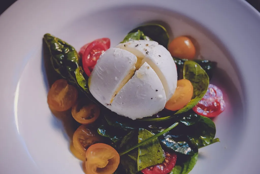 Menu_Restaurant ROTER HAHN by Maximilian Schmidt_Regensburg_image_7