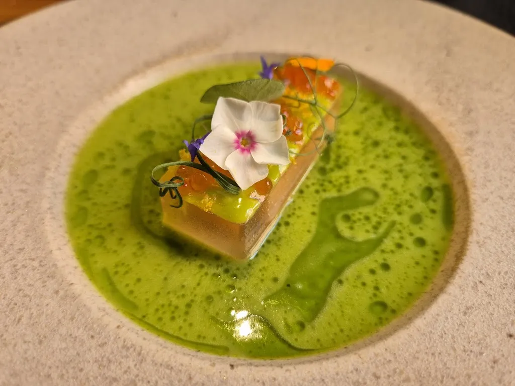 Restaurant ROTER HAHN by Maximilian Schmidt_Regensburg_slider_image_2