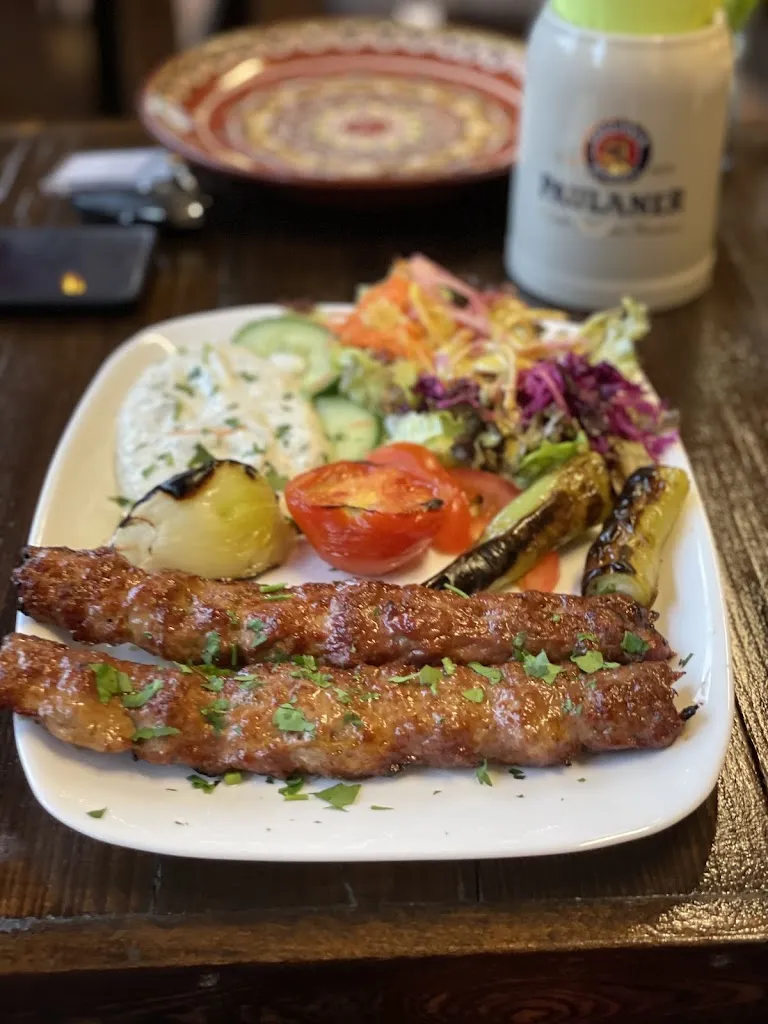 Abubakar Hameed_DUHOK Grill-Restaurant_Regensburg_review
