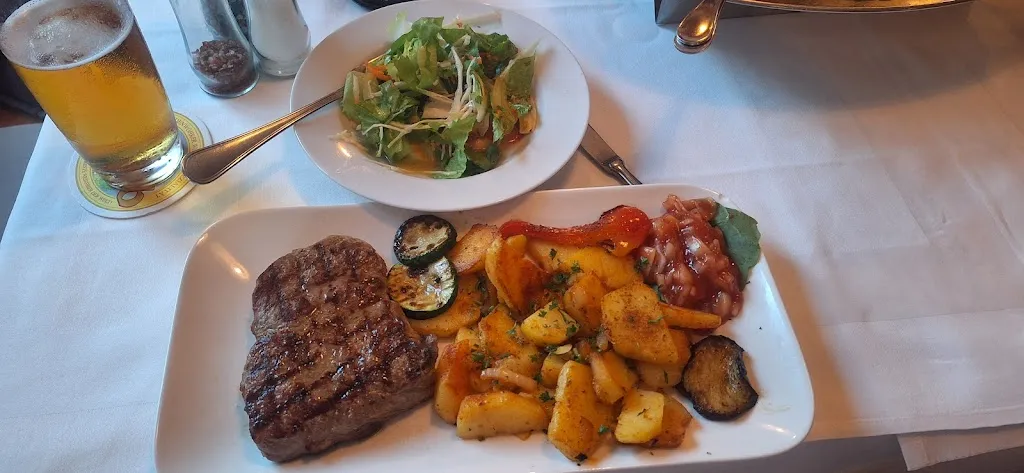 Opatija Restaurant_Regensburg_slider_image_3