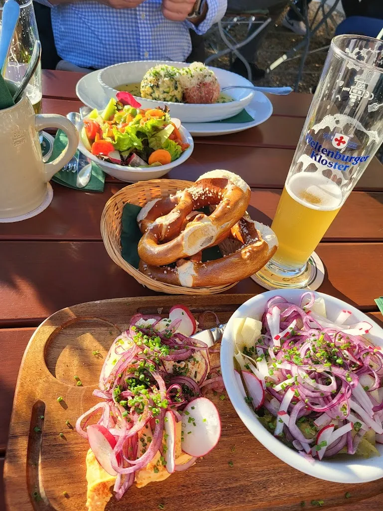 Nadine Mo_Kneitinger im Antoniushaus / Antonius-Gastro-GmbH_Regensburg_Bewertung