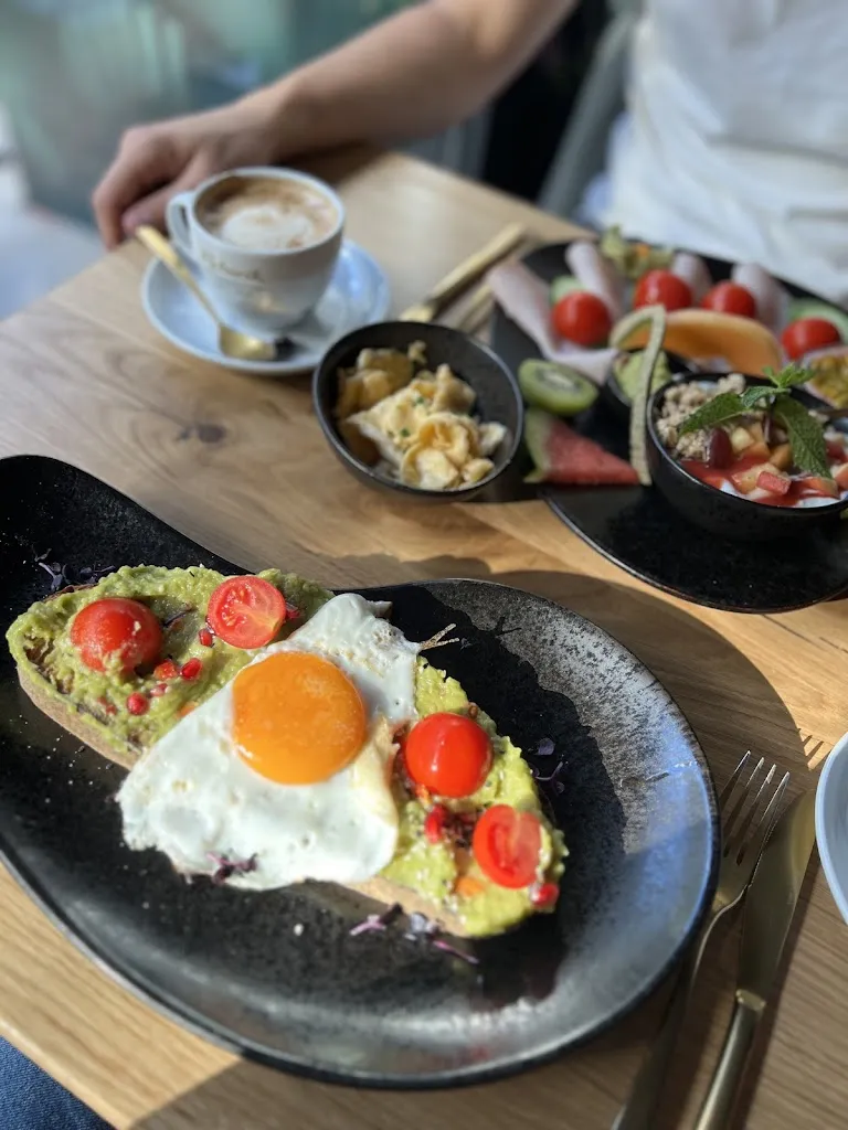 Menu_Charlie's Restaurant Café Bar_Regensburg_image_7