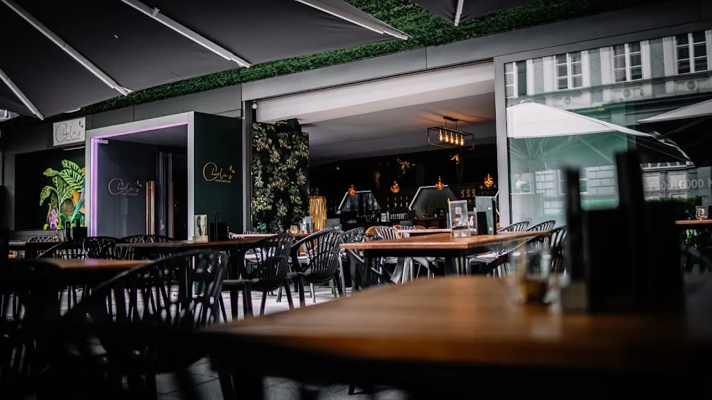 Charlie's Restaurant Café Bar_Regensburg_slider_image_1