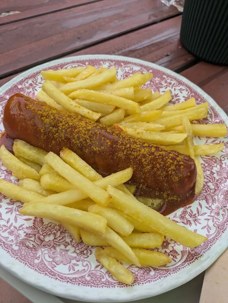 Emma Worrall_Imbiss Stüble Monbachtal_Liebenzell_recensione