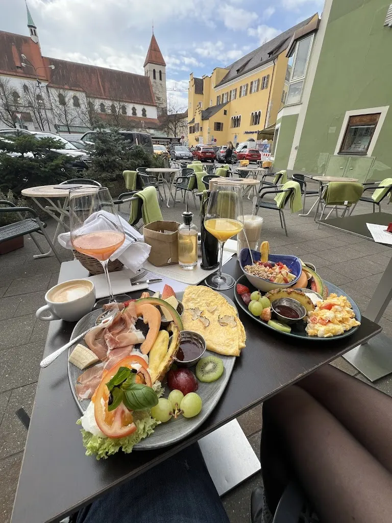 Michael Vogel_Caffé Rinaldi - Regensburg_Regensburg_recensione