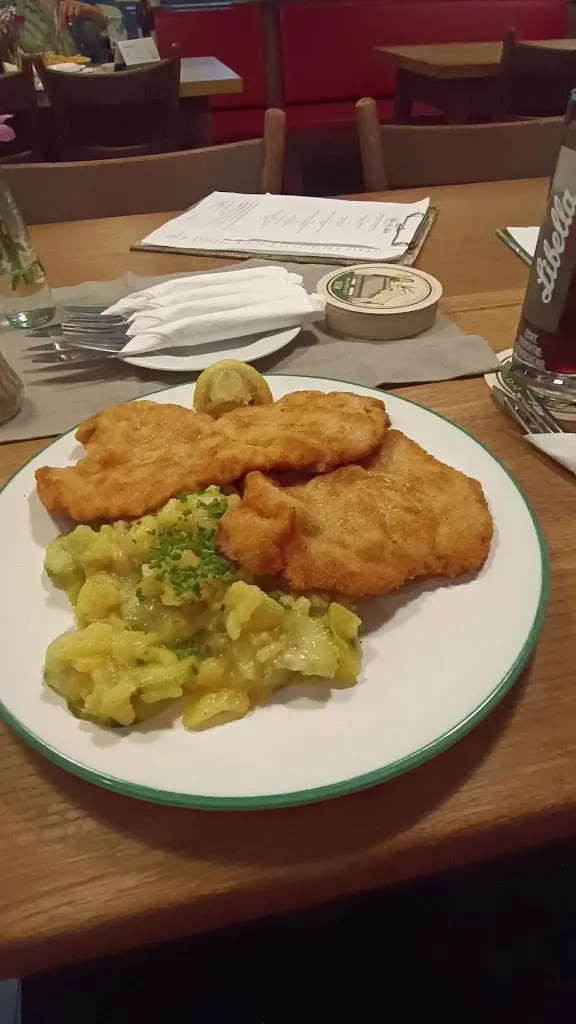 Unter den Linden_Regensburg_slider_image_2