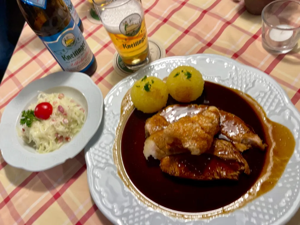 Tom_Hubertushöhe_Regensburg_Bewertung