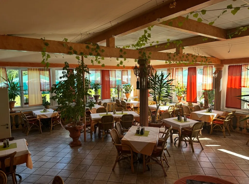 Zur Kirschenwiese restaurant in Abstatt