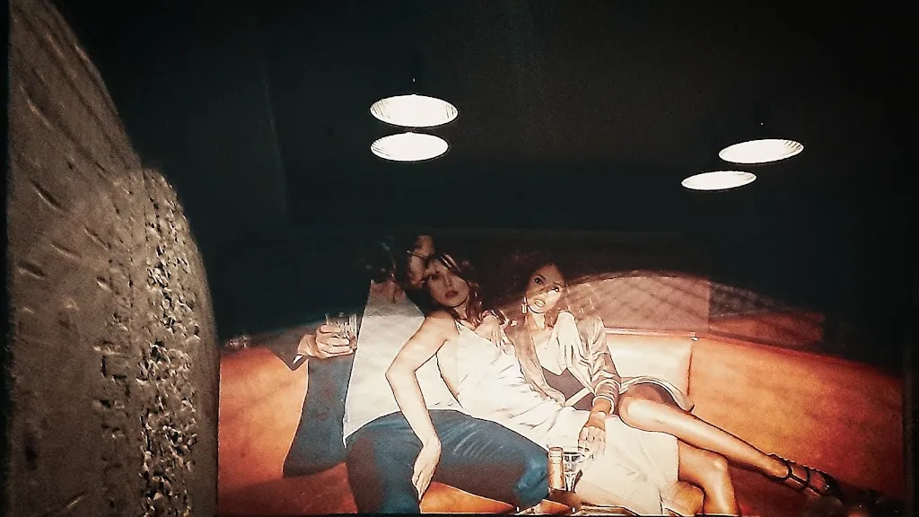 X R_Sticky Fingers - Regensburg_Regensburg_review