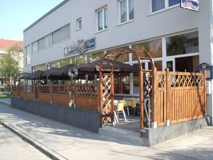 Restaurant Pizzeria Antica Mola restaurant in Regensburg