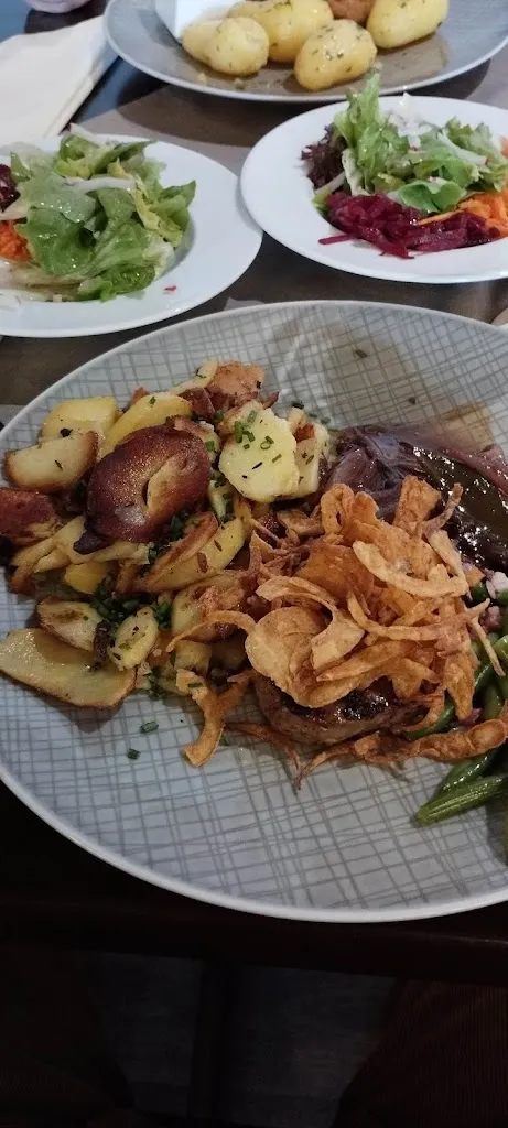 Menu_Hotel-Restaurant Dechbettener Hof | Lieferdienst: Die rasenden Schweizer_Regensburg_image_2