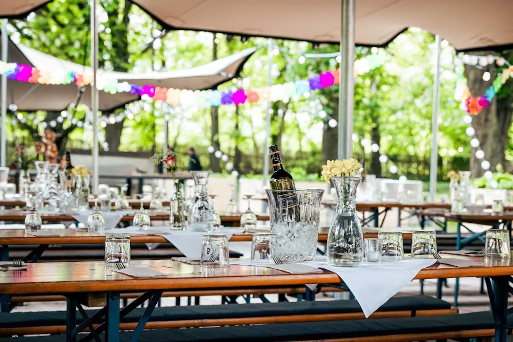 Prüfeninger Schlossgarten restaurant in Regensburg