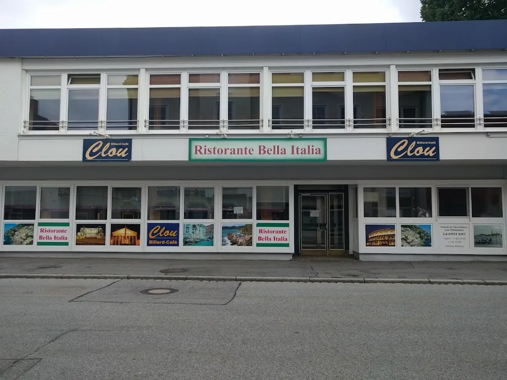 Billard-Cafe Clou_Regen_slider_image_1