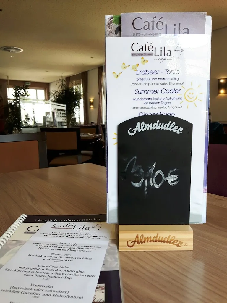 Menu_Café Lila_Regen_image_1