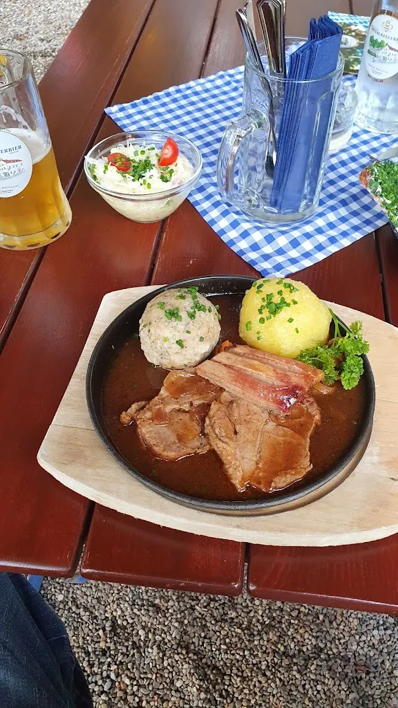 Menu_Traditionswirtshaus und Denkmal Spitalkeller_Regensburg_image_6