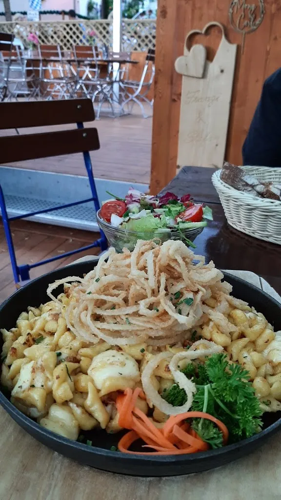 Menu_Traditionswirtshaus und Denkmal Spitalkeller_Regensburg_image_7