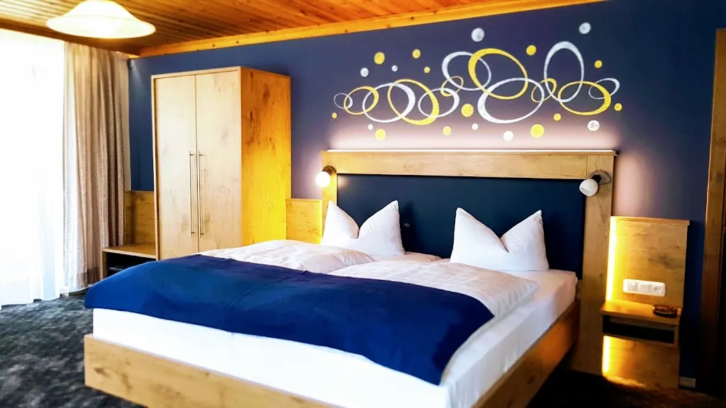 Hotel-Gasthof Zum Oberen Wirt restaurant in Regen