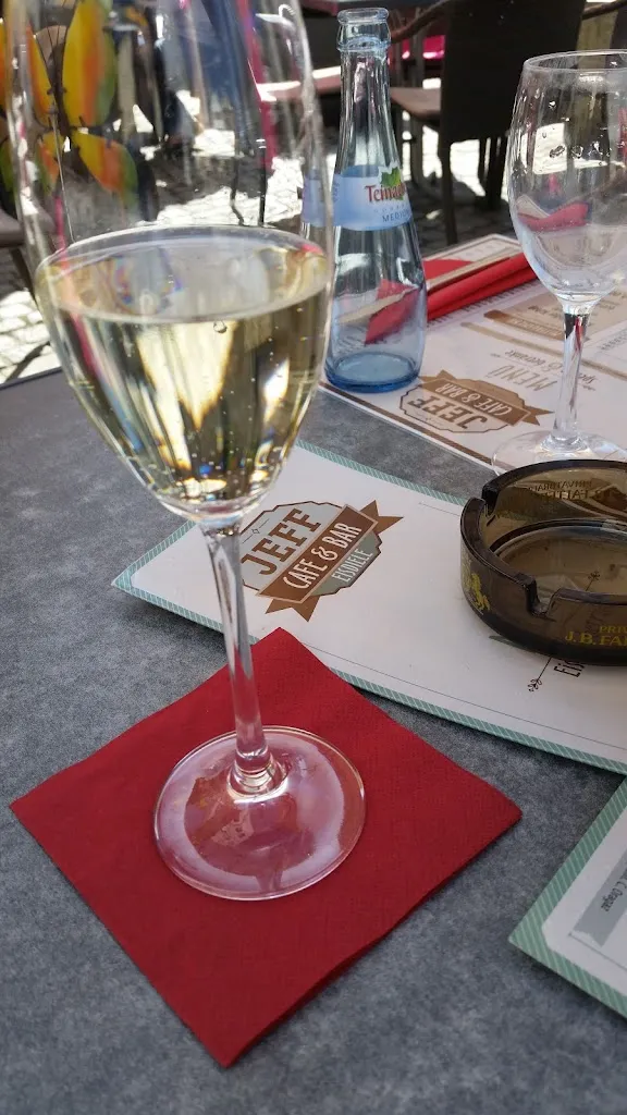 Menu_Café Jeff Bar_Regen_image_6