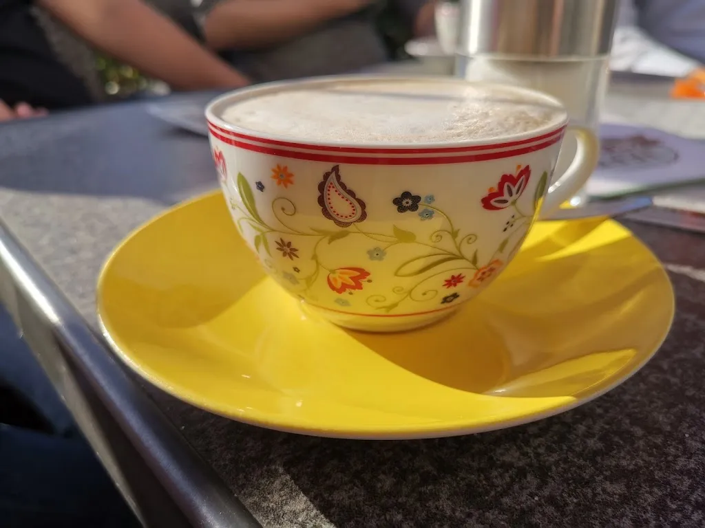 Café Jeff Bar_Regen_slider_image_3