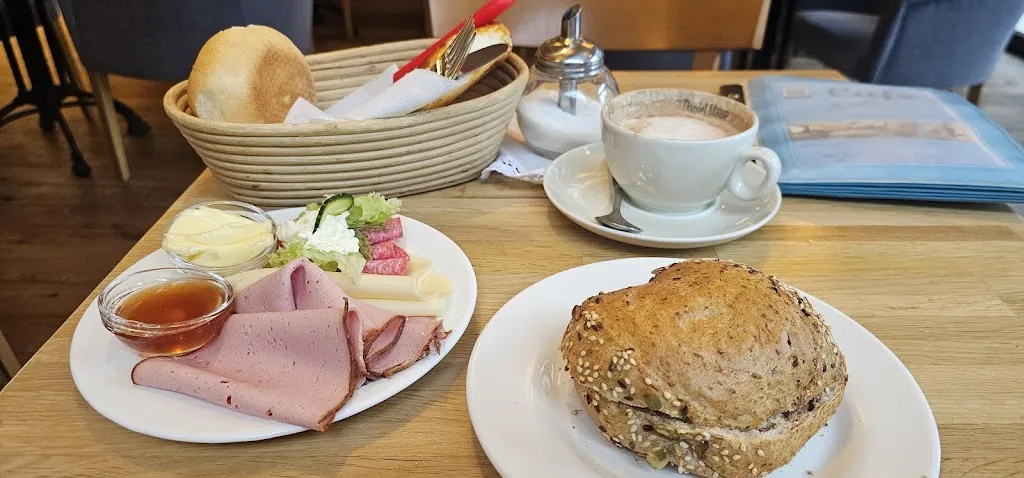 Bäckerei, Konditorei & Feinkost Schnierle_Regen_slider_image_2