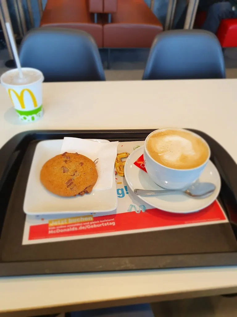 Menu_McDonald's_Regen_image_2