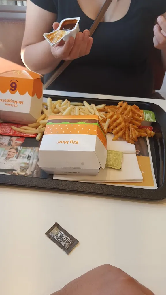 Menu_McDonald's_Regen_image_9