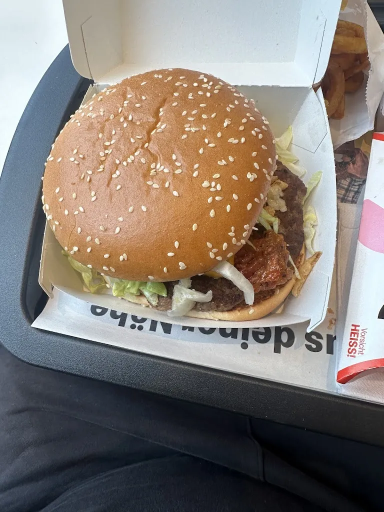 McDonald's_Regen_slider_image_3