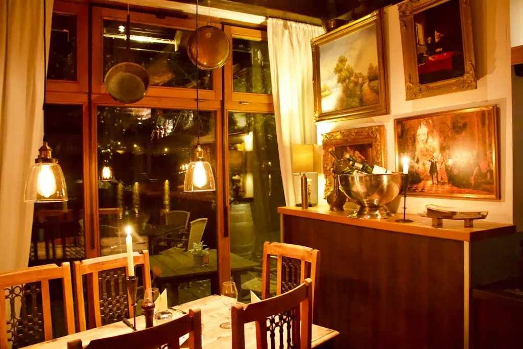 Hotel Restaurant Café Eifeler Seehütte restaurant in Rieden