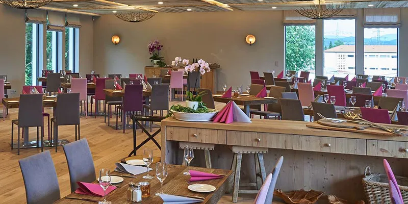 Wirtshaus & Eventlocation - zum Murnauer_Staffelsee_slider_image_1