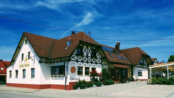 Gasthof zur Sonne ristorante a Röfingen