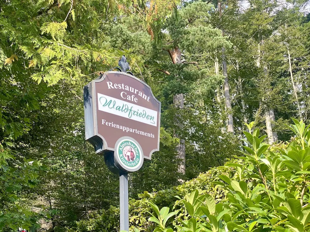 Maria Clara Londoño_Café Waldfrieden_Peterstal-Griesbach_review