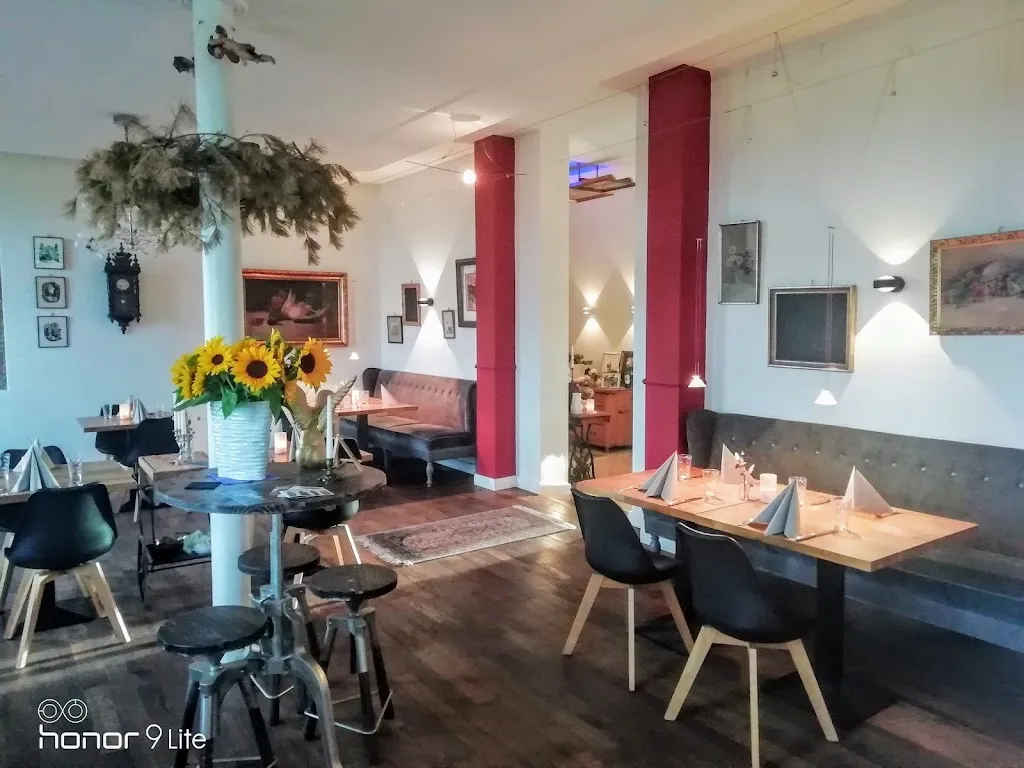 Hotel-Restaurant zum Bahnhof 1894 Rohrbach_Rohrbach_slider_image_3